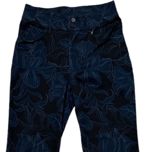 Tucker NYC Midnight Peony Stretch Organic Cotton Twill 5 Pocket Style Zipper Fly - Picture 8 of 15